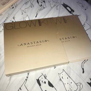 anastasia sun-dipped glow kit